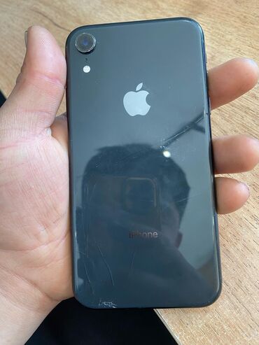 Apple iPhone: IPhone Xr, Б/у, 64 ГБ, Черный, Чехол, 76 %