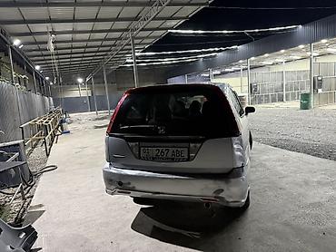 vr6 2 8: Honda Stream: 2002 г., 2 л, Автомат, Бензин, Минивэн — 4