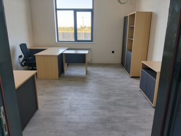 Sifarişlə ofis dəst mebeli: Mebel istehsalı və quraşdırma xidməti - Ofis masaları: İki rəngli — 92