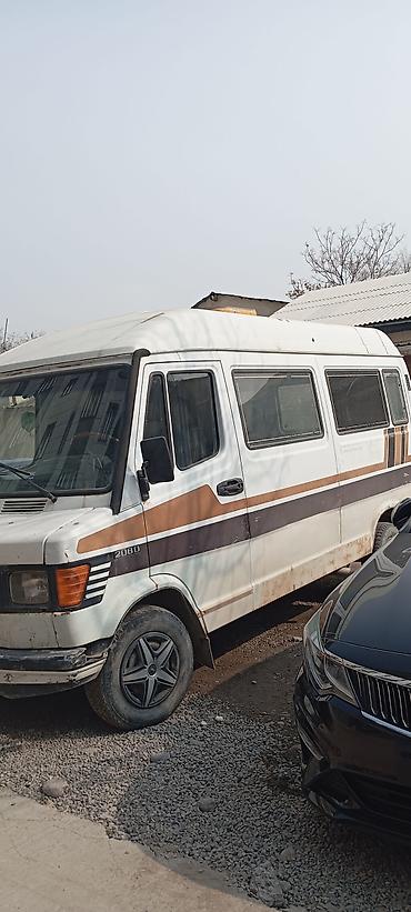 баа: Mercedes-Benz T1: 1991 г., 2.9 л, Дизель, Бус — 2