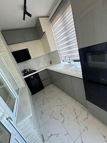 kiraye menzil: İcarəyə verilir 2 otaqlı yeni tikili 80 m², 8 Noyabr m. 1 000 AZN/ay — 7
