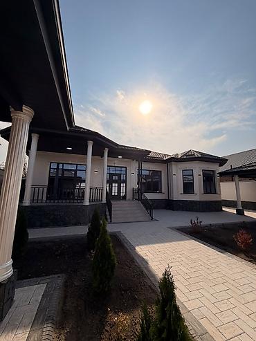 5 комнат, 199 м², 3 соток, Бишкек, Ак-Ордо 1 ж/м at lalafo.kg 5 комнат, 199 м², 3 соток, Бишкек, Ак-Ордо 1 ж/м