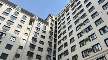 меняю с моей доплатой: 2 комнаты, 63 м², Элитка, 10 этаж, ПСО (под самоотделку)