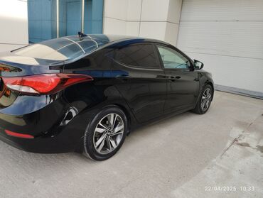 Hyundai: Hyundai Elantra: 1.8 l | 2015 il Sedan — 6