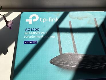 Модемы и сетевое оборудование: Wi-Fi роутер TP-Link Archer C6 — гигабитный двухдиапазонный роутер — 1