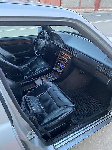 Mercedes-Benz: Mercedes-Benz W124: 1993 г., 3.2 л, Автомат, Бензин, Седан — 10