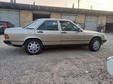 Mercedes-Benz: Mercedes-Benz 190: 2 l | 1987 il Sedan -da lalafo.az — 6 Mercedes-Benz: Mercedes-Benz 190: 2 l | 1987 il Sedan — 6