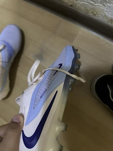 nike phantom: Nike Phantom kramponları - Model: Nike Phantom (süngərli mesh üst — 1