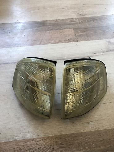 mercedes panel: Mersedes çeşka w202 dönmə işıqları pavarotniklər. Üstən çıxma — 2