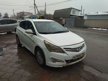 страшный машина: Hyundai Solaris: 2016 г., 1.6 л, Автомат, Бензин, Хетчбек