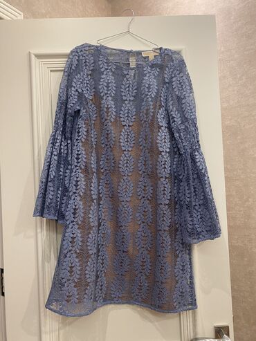 mavi qadın kostyumları: Вечернее платье, M (EU 38)