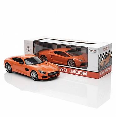aston martin dbs: Коллекционная модель автомобиля в масштабе 1:24. - Тип: металлическая — 1