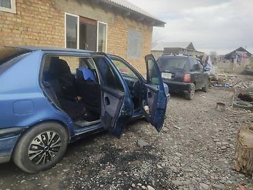 Volkswagen: Volkswagen Vento: 1992 г., 1.8 л, Механика, Седан — 8