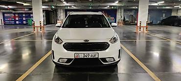 Kia Niro: 2018 г., 1.6 л, Автомат, Гибрид, Кроссовер
