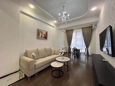 nerimanovda evler: İcarəyə verilir 2 otaqlı yeni tikili 70 m², Nərimanov r. Kateqoriya — 2