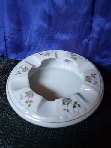 Ostali kućni dekor: Pepeljara, bоја - Bela, Novo na lalafo.rs — 8 Ostali kućni dekor: Pepeljara, bоја - Bela, Novo — 8