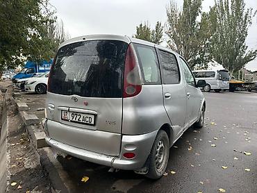авто ярис: Toyota Yaris Verso: 2001 г., 1.3 л, Механика, Бензин, Минивэн — 4