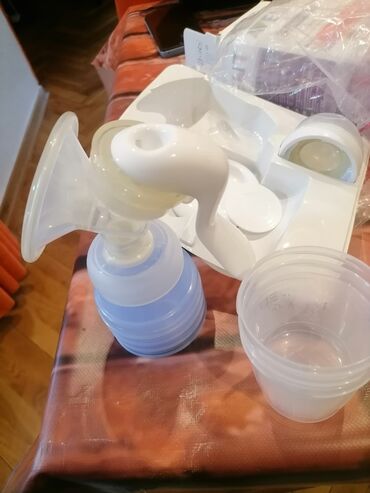 Ostale dečije stvari: Avent philips pumpica za izmuzavanje mama dojilja. Kompletna je, kao — 8