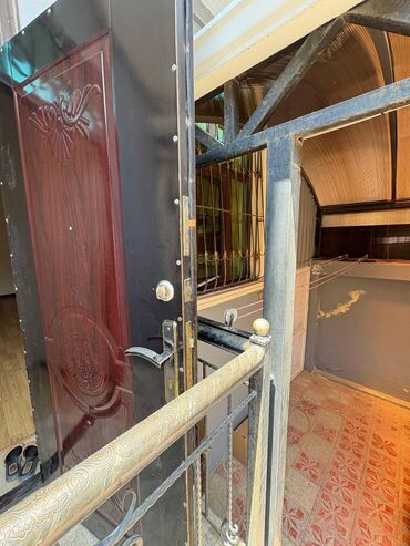 Köhnə tikili: Bakı, Masazır, 4 otaqlı, Köhnə tikili, 176 kv. m — 5