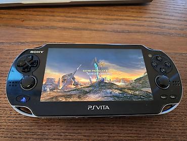 ps vita oyun konsolu: Ps vita qara qirilip istenilen oyun yuklene biler — 3