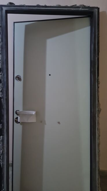 isdenmis soyuducu: İşlənmiş 1 qapılı Nord Soyuducu Satılır, rəng - Boz, Dolab içi