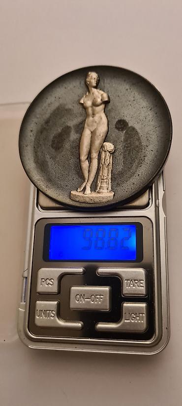 Figure: ★ Prodajem staru statuu (replika naravno)  Miloske Venere, zajedno sa — 14
