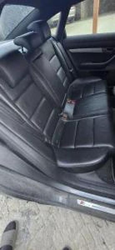auto crni leskovac: AUDI A6 DIODA 2010 DELOVI 2.0 170KS | Kompletan auto u delovima  — 4
