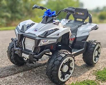 bicikli za decu pancevo: Dečiji električni kvad 4x4 sa daljinskim upravljanjem - Pogon: 4x4 - — 4