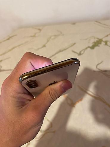 ses oturucu: IPhone Xs, 256 GB, Matte Gold — 5