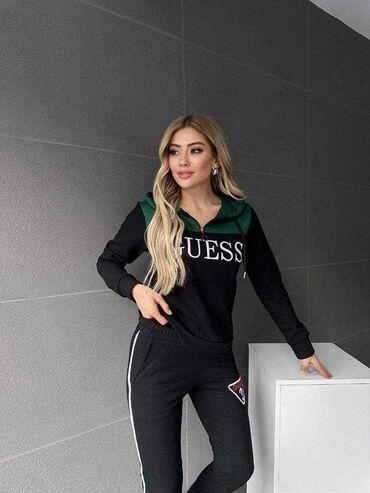 Gornji i donji deo: Guess, S (EU 36), Jednobojni, Sa ilustracijom, bоја - Crna — 10