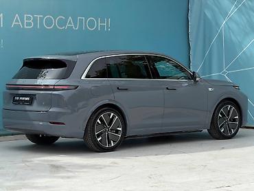 Lixiang: Lixiang L7: 2025 г., 1.5 л, Автомат, Гибрид, Кроссовер — 3