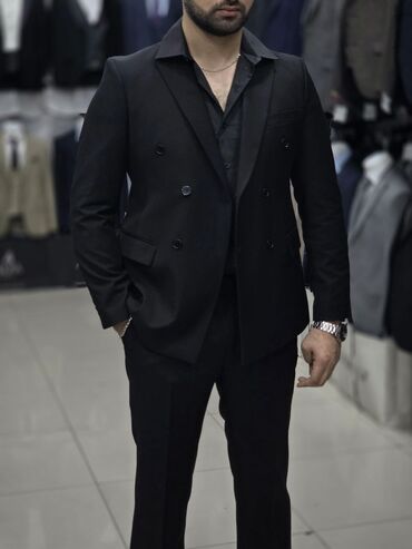 Kostyumlar: Kişi dəst kostyum Şık və modern seçimlər 😎 Mağaza var. Nağd və — 31