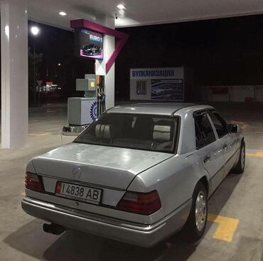 мерс 160: Mercedes-Benz 230: 1989 г., 2.3 л, Механика, Бензин, Седан