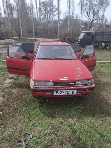 бампер 626: Mazda 626: 1990 г., 2 л, Механика, Бензин, Седан