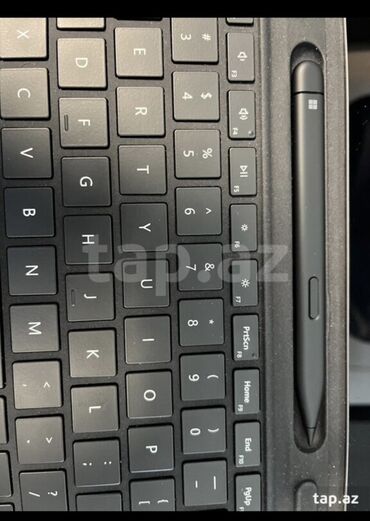 Digər planşetlər: Microsoft Surface Pro 9 planşet-noutbuk hibridi + Type Cover — 11