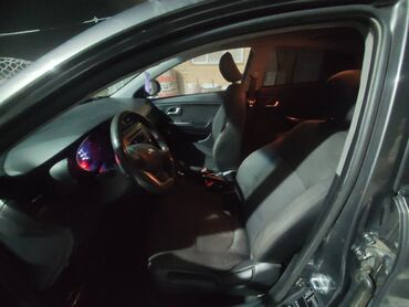 Kia: Kia Rio: 2014 г., 1.4 л, Механика, Бензин, Седан — 1