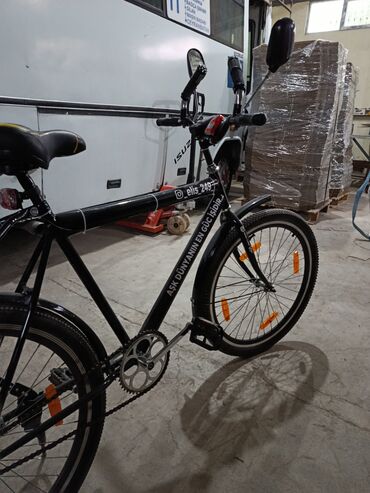 Şəhər velosipedləri: Salam Velosibet bilən bilir sadə velosibetdir bu Məndə 6ildiki var — 4