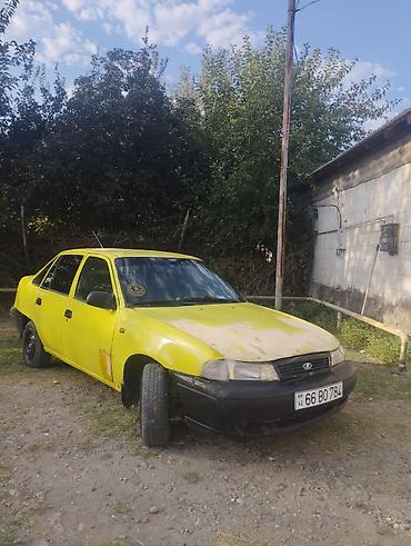 бампер опель вектра б: Daewoo Nexia sedan Xüsusiyyətlər: - Kuzov: 4 qapılı sedan, sarı rəng — 3