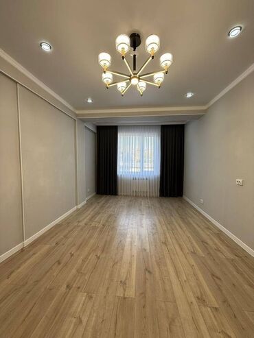 сдаю квартиру район эркиндик боконбаева: 1 бөлмө, 44 кв. м, Элитка, 2 кабат, Дизайнердик ремонт