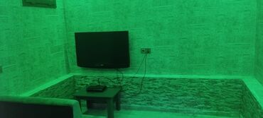 Otaqların uzunmüddətli kirayəsi: PlayStation oyun otağı kirayəsi / saatlıq istifadə üçün hazır məkan - — 11