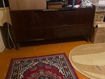 yorgan mitili: Mebel dəsti – şkaf və sandıq - Material: taxta karkas, tünd qəhvəyi — 3