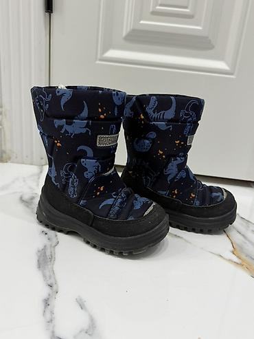 бу обув: Детская обувь в отличном состоянии 1) Резиновые сапоги Crocs, размер — 2