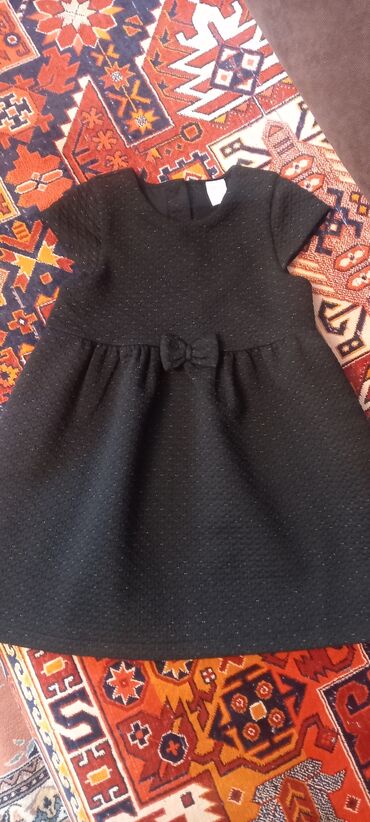 детские вещи на 9 лет: Детское платье H&M, цвет - Черный