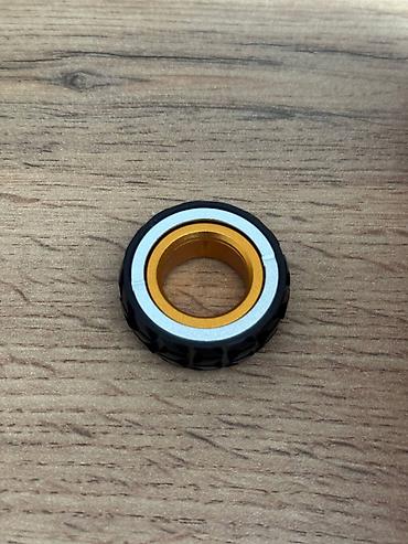 Игрушки-антистресс: Silver Ring Figet Fidget Titanium toy - oyuncaq — stressi azaltmaq — 1