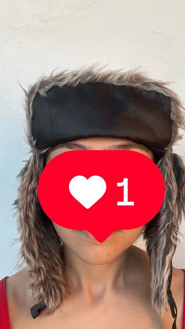 купить кепку в баку: Qışlıq papaq, rəngi qaradır. Qiymət 15 manat. Əlaqə üçün whatsapp