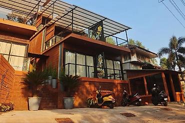 Другие услуги: Предоставляю услуги росписи стен и декора. Пишите в личные сообщения — 9