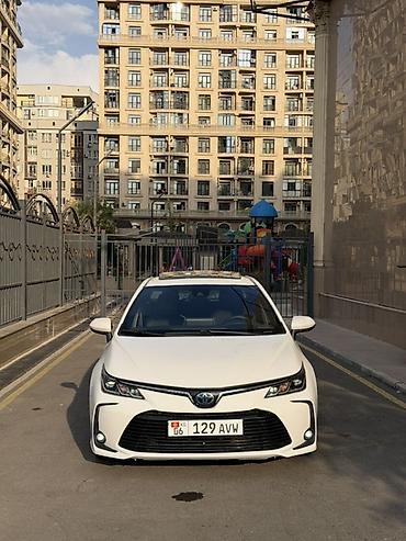 corolla s: Toyota Corolla: 2021 г., 1.8 л, Автомат, Гибрид, Седан — 1