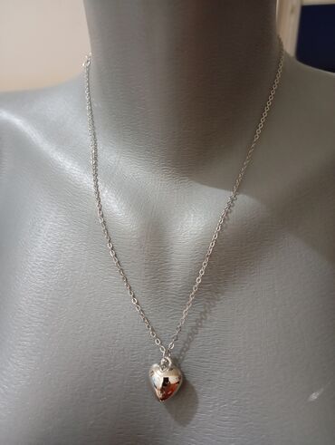 Setovi nakita: Set elegantnih ogrlica – zlatni ton - Ogrlica sa leptirićem: nežan — 5