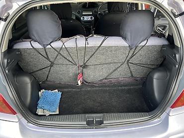 Toyota: Toyota Vitz: 2003 г., 1.3 л, Автомат, Бензин, Хэтчбэк — 9