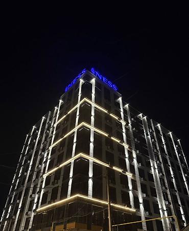 7 1: 3 комнаты, 68 м², Элитка, 2 этаж, Евроремонт — 1